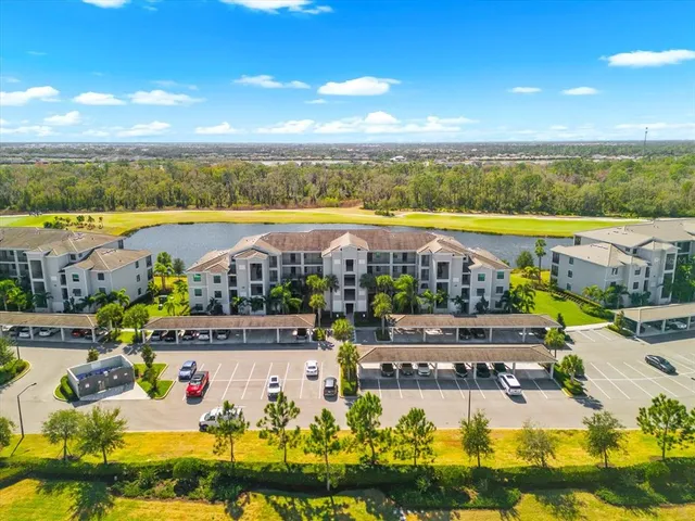 $2,450 | 17626 Gawthrop Drive, Unit 207, Bradenton, FL 34211