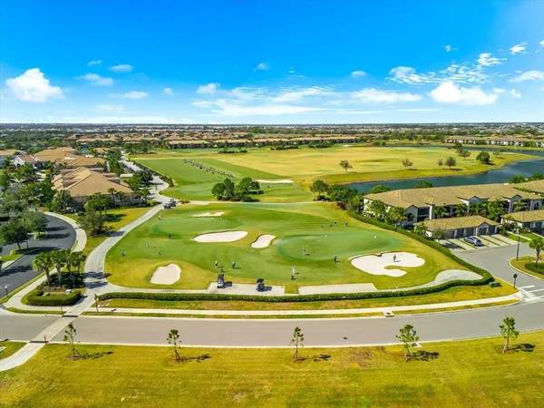 $2,450 | 17626 Gawthrop Drive, Unit 207, Bradenton, FL 34211