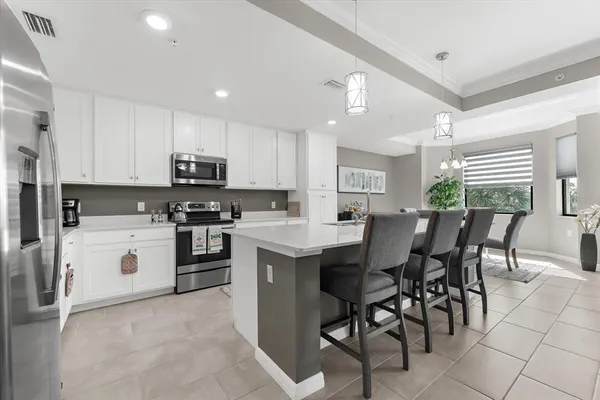 $2,450 | 17626 Gawthrop Drive, Unit 207, Bradenton, FL 34211