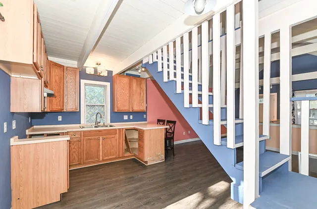 $120,000 | 2220 South 14th Street, Milwaukee, WI 53215