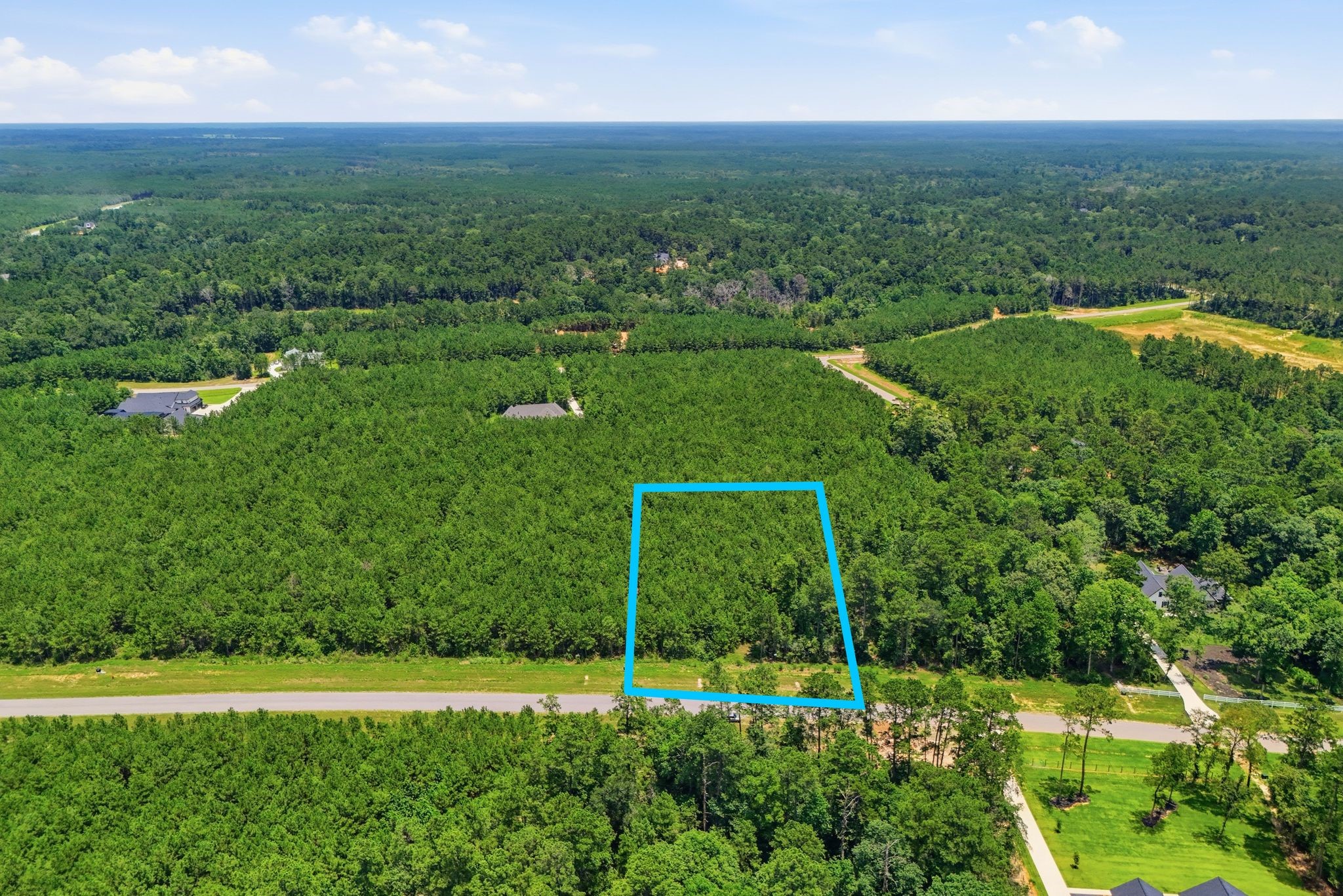 16222 Ridge Oak Road Willis, TX 77378 - Photo 26 of 32 Aerial view of 2 acre lot 18, section 09