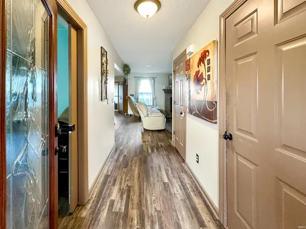 $325,000 | 13226 Indiana Street, Grabill, IN 46741