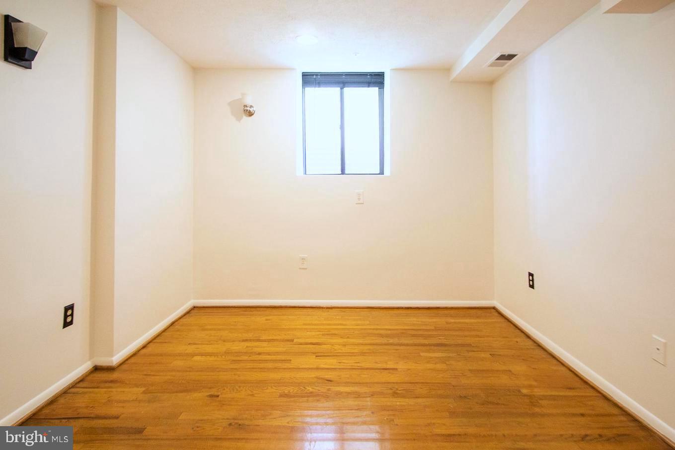 2633 Adams Mill Road Northwest, Unit B2 Washington, DC 20009 - Photo 13 of 14 Gallery Image 13