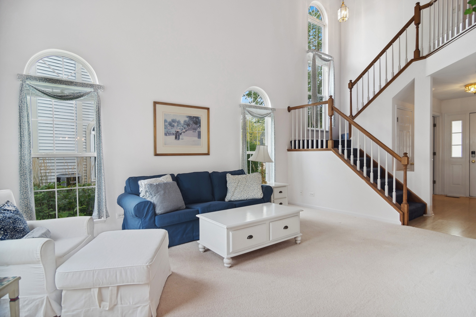 1068 Stillwater Road Elgin, IL 60120 - Photo 4 of 14 Gallery Image 4