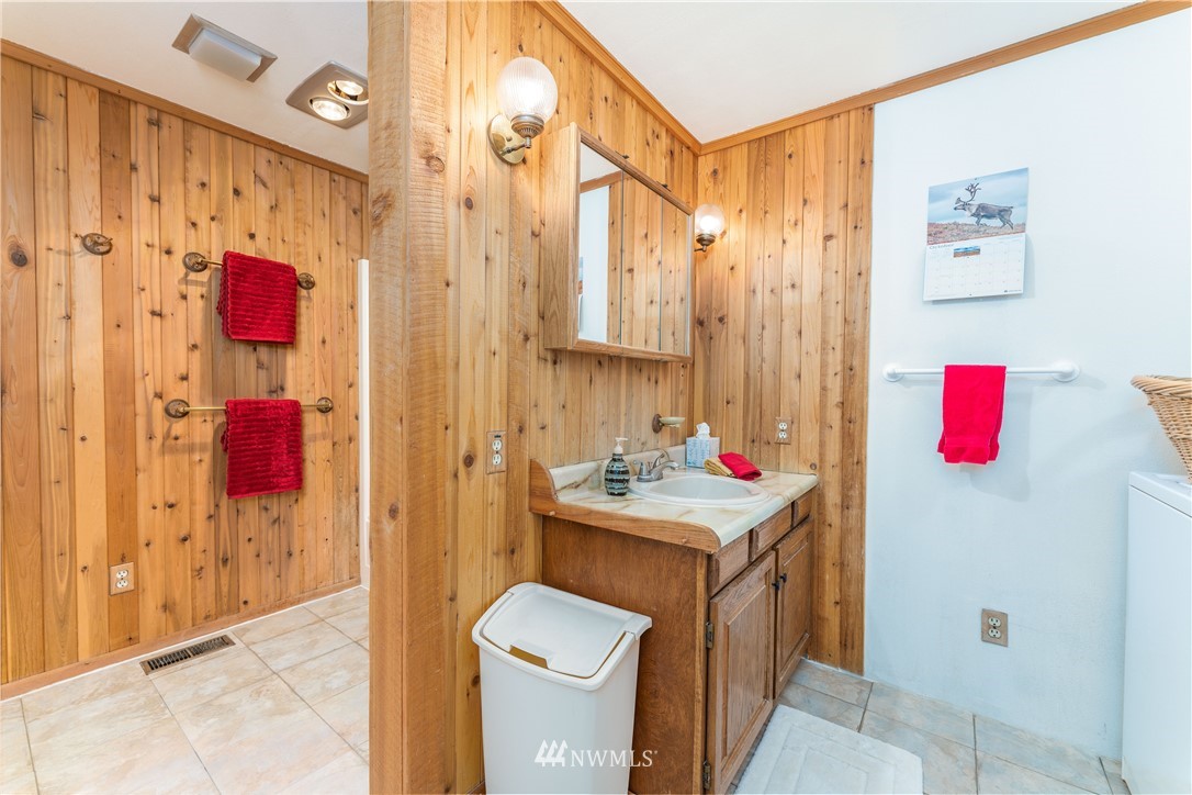 4540 Navarre Coulee Road Chelan, WA 98816 - Photo 15 of 38 Gallery Image 15
