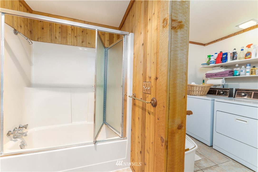 4540 Navarre Coulee Road Chelan, WA 98816 - Photo 17 of 38 Gallery Image 17