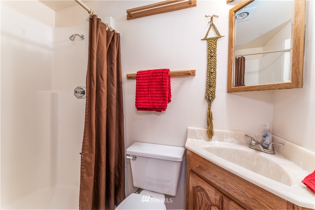 4540 Navarre Coulee Road Chelan, WA 98816 - Photo 21 of 38 Gallery Image 21