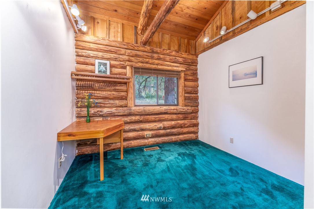 4540 Navarre Coulee Road Chelan, WA 98816 - Photo 24 of 38 Gallery Image 24