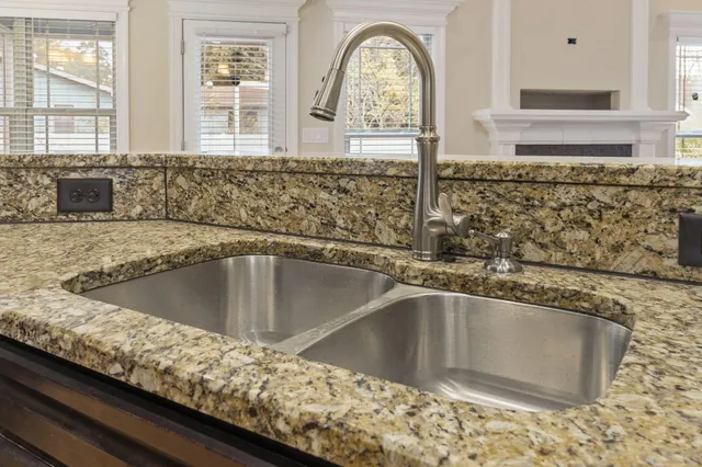 $598,000 | 8238 Knotting Wood Way, Chattanooga, TN 37421