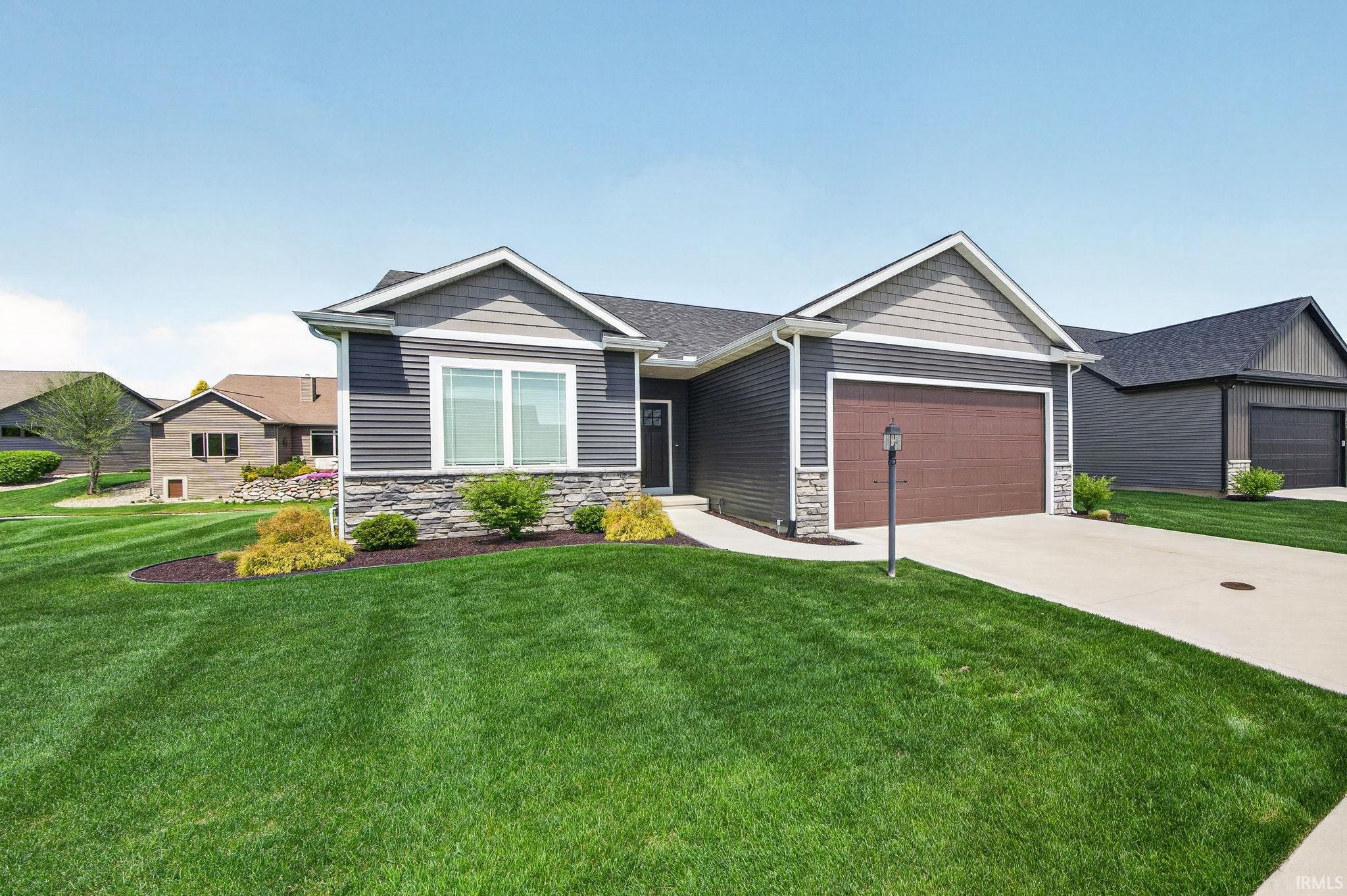 4022 Timber Lane Elkhart, IN 46514 - Photo 1 of 24