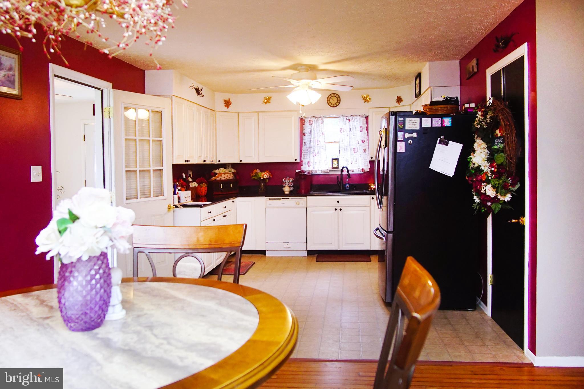 12806 Winchester Road Southwest Cumberland, MD 21502 - Photo 24 of 54 Dining room into kitchen shot...