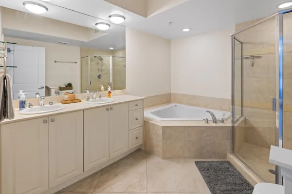 $2,800 | 275 Northwest Flagler Avenue, Unit 205, Stuart, FL 34994