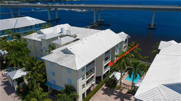 $2,800 | 275 Northwest Flagler Avenue, Unit 205, Stuart, FL 34994