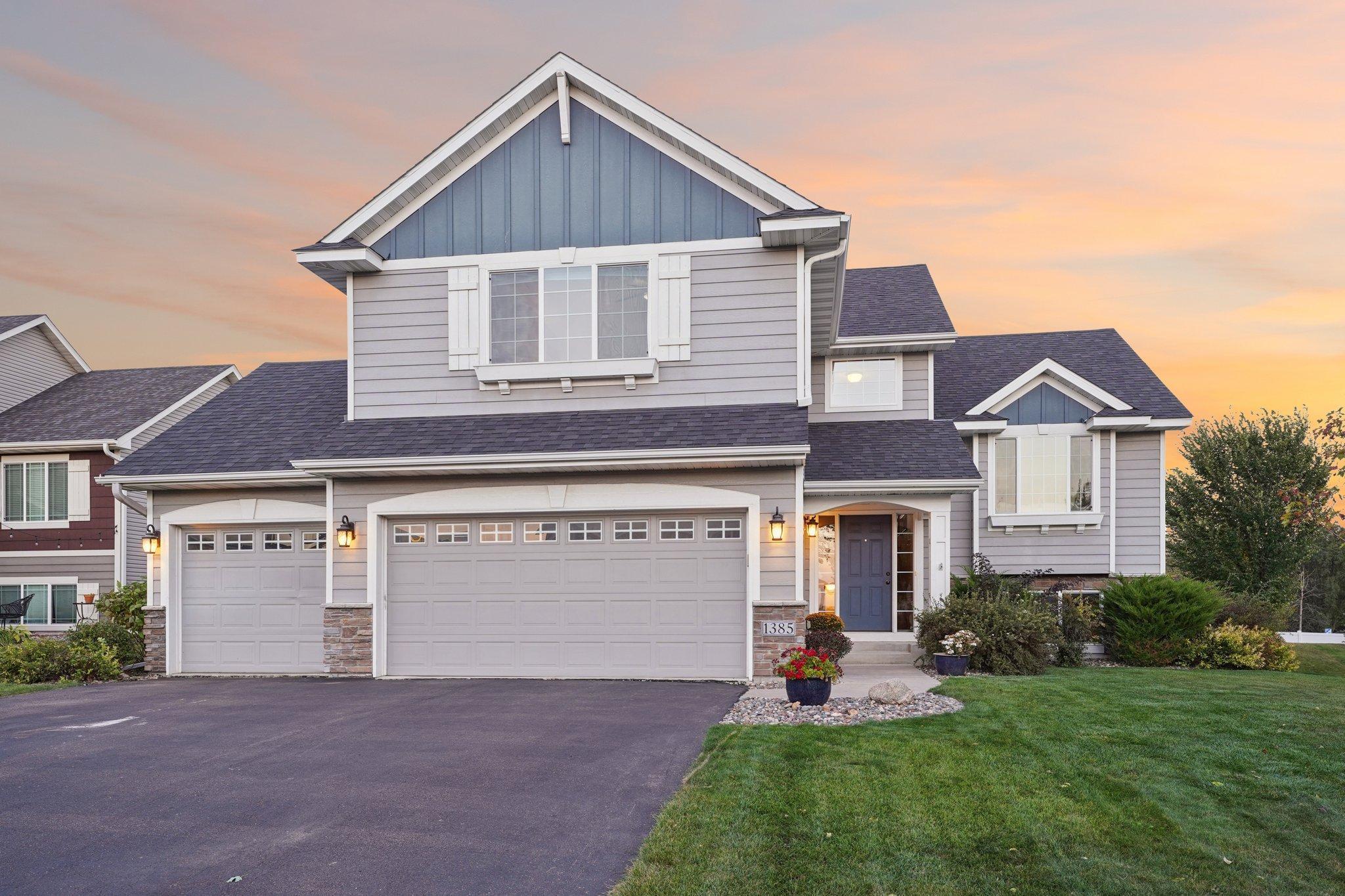 1385 Ridge Lane Shakopee, MN 55379 - Photo 1 of 1 Gallery Image 1