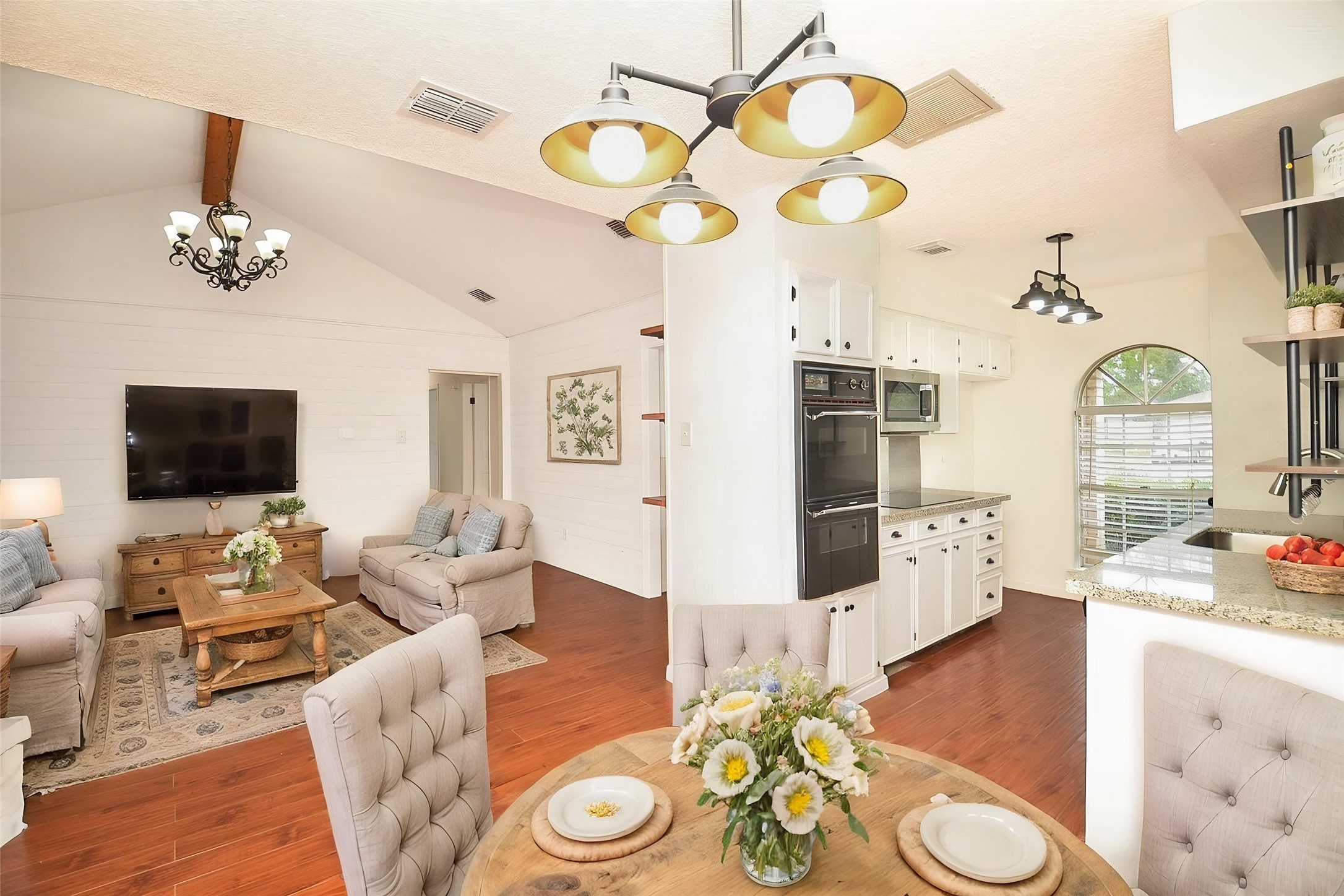 9014 Langfield Road Houston, TX 77040 - Photo 11 of 37 *Virtually staged to see the homes full potential*