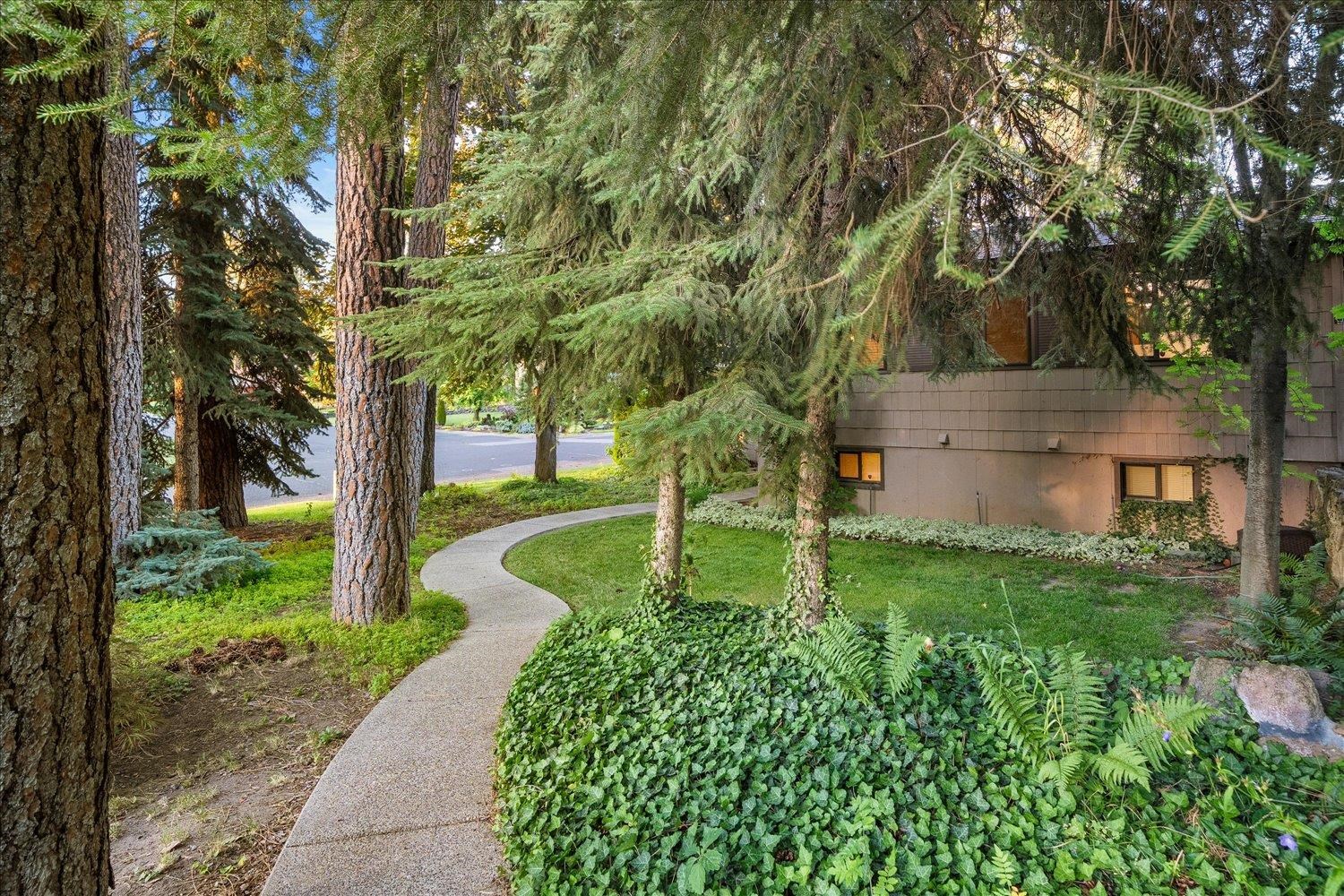 5209 West Myrtlewood Court Spokane, WA 99208 - Photo 37 of 40