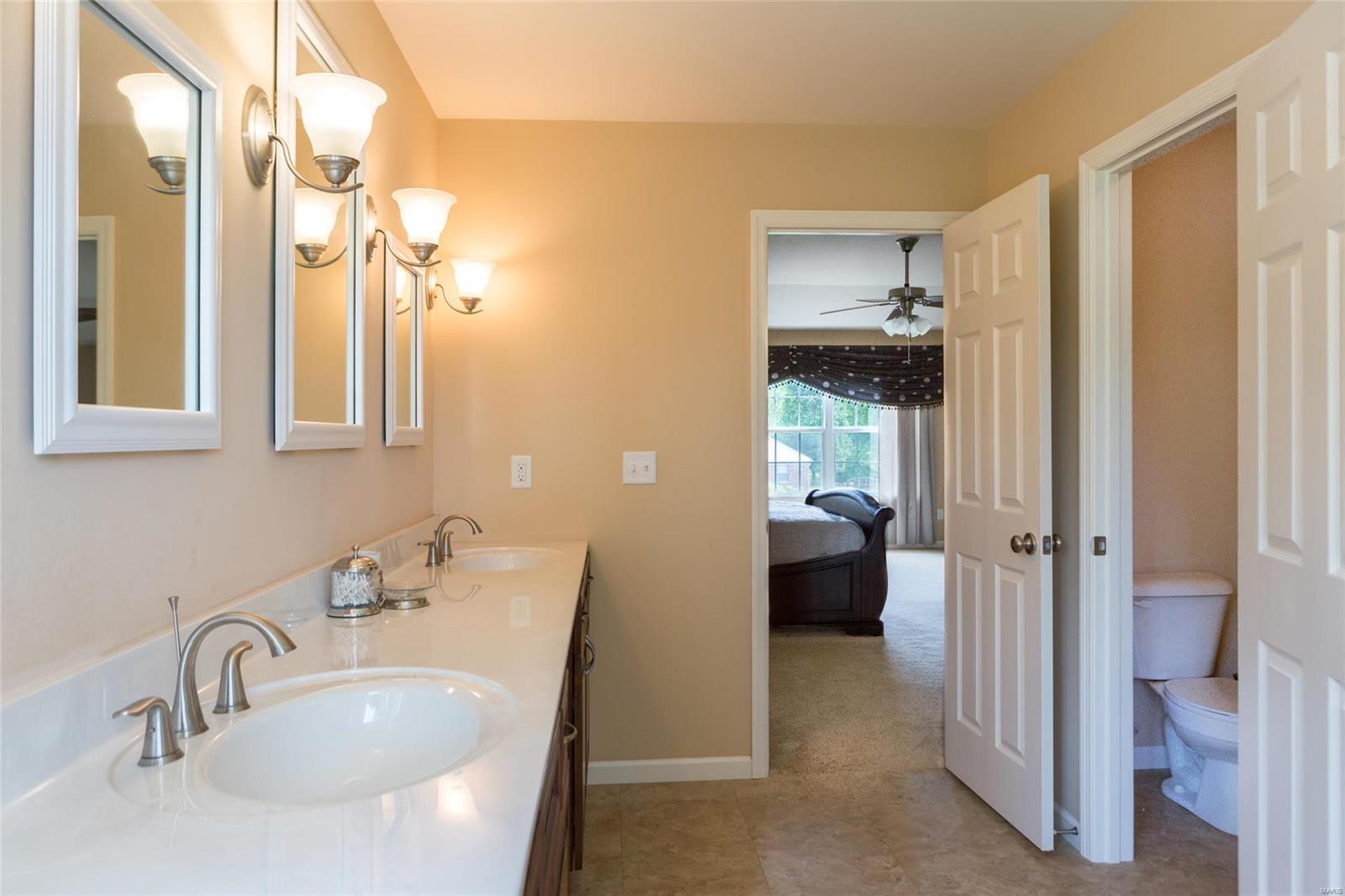 660 Kehrs Mill Road Ballwin, MO 63011 - Photo 36 of 50 Gallery Image 36