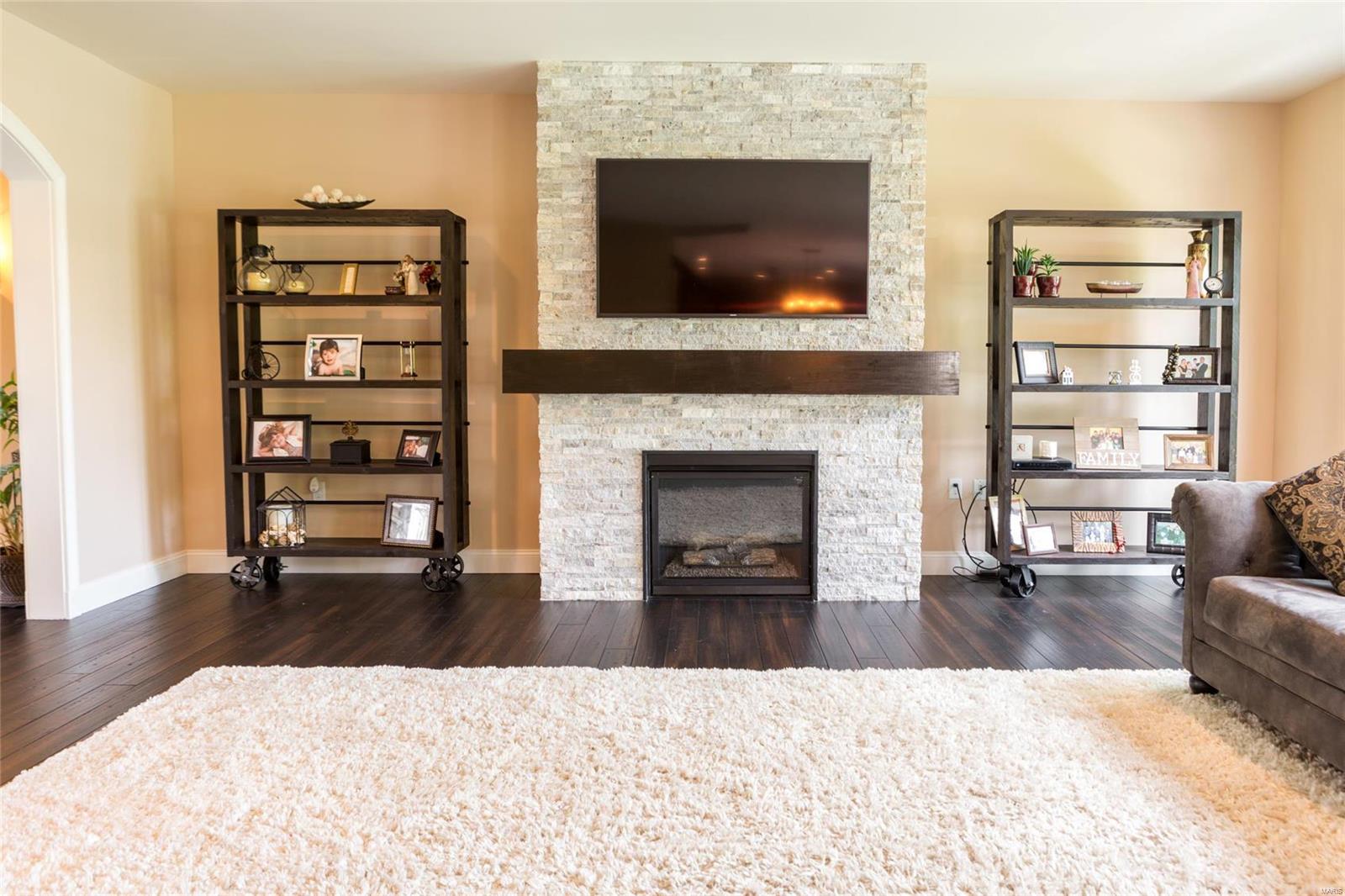 660 Kehrs Mill Road Ballwin, MO 63011 - Photo 8 of 50 Gallery Image 8