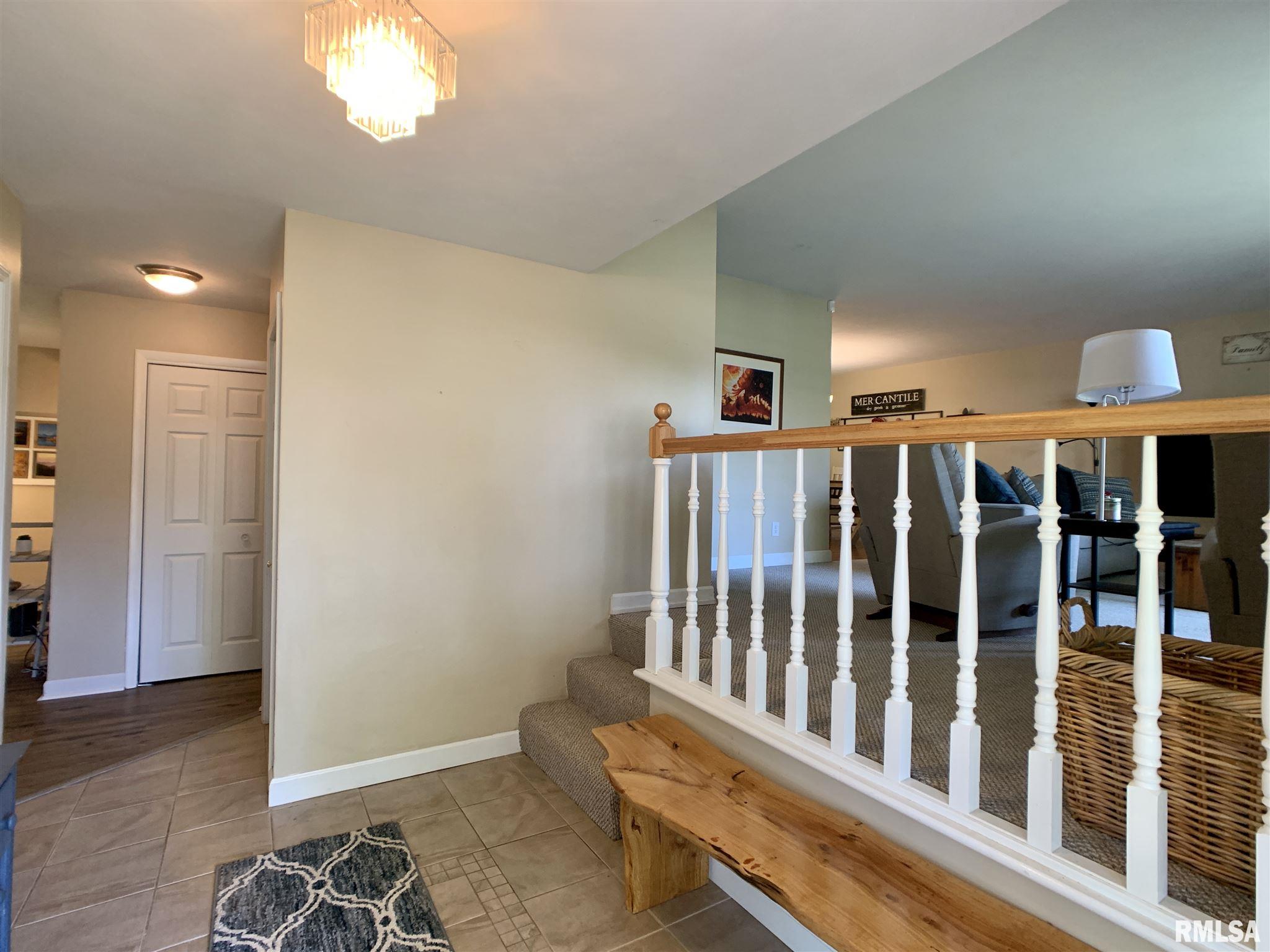 65 Greencastle Circle Springfield, IL 62712 - Photo 3 of 45