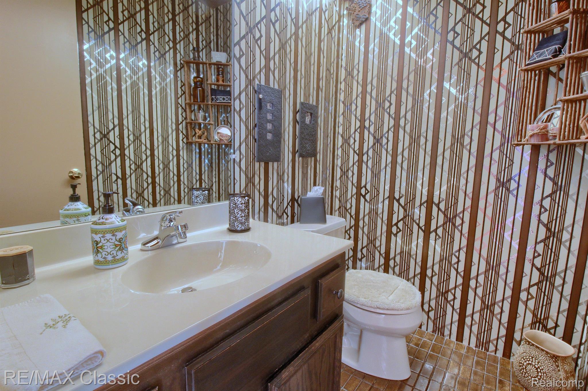 6079 Wedgewood Road Canton, MI 48187 - Photo 15 of 30 Gallery Image 15