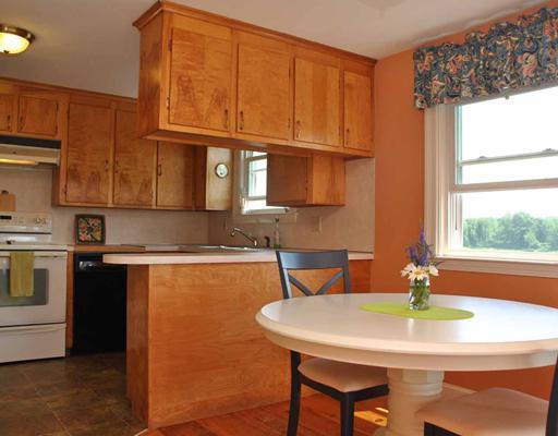 205 Spurwink Road Scarborough, ME 04074 - Photo 8 of 22 Kitchen.