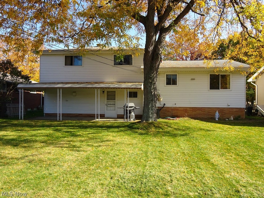 6502 Hamden Road Parma Heights, OH 44130 - Photo 17 of 20