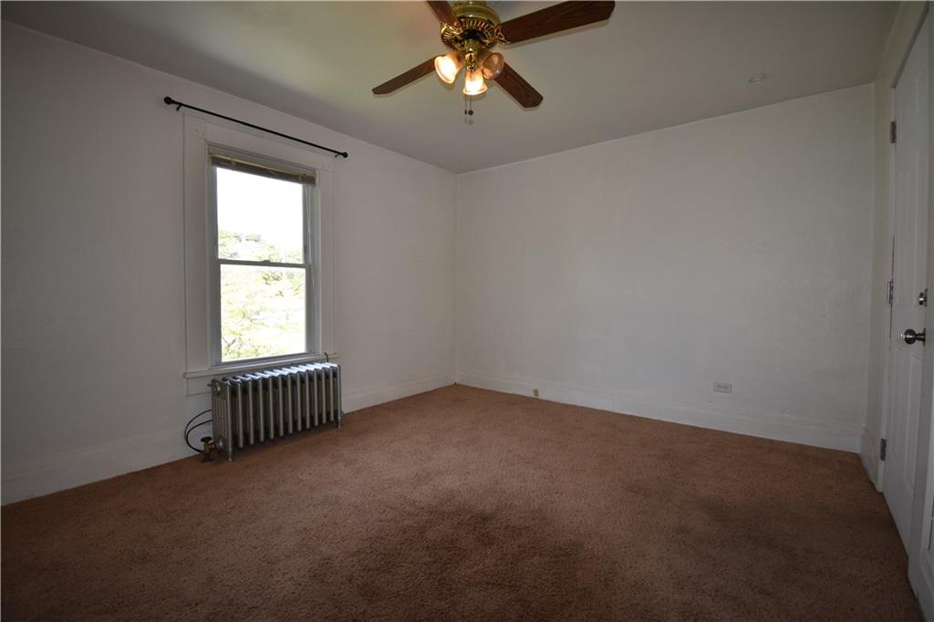 638 Pittsburgh Street, Unit 2 Springdale, PA 15144 - Photo 3 of 19