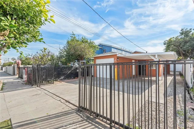 a view of a house with a garage