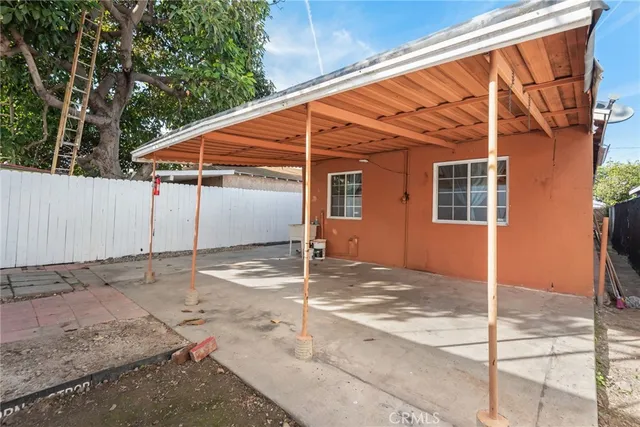 $550,000 | 1972 East 88th Street, Los Angeles, CA 90002