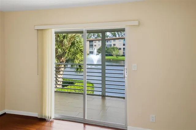 $79,900 | 1805 Eleuthera Point, Unit J2, Coconut Creek, FL 33066