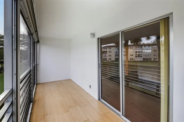 $79,900 | 1805 Eleuthera Point, Unit J2, Coconut Creek, FL 33066