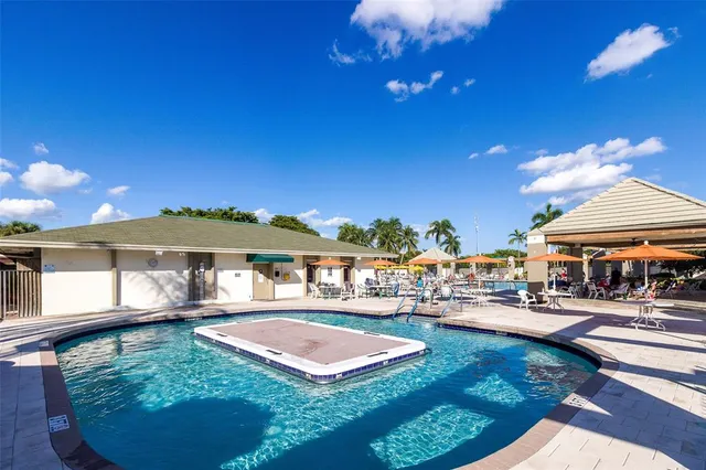 $79,900 | 1805 Eleuthera Point, Unit J2, Coconut Creek, FL 33066