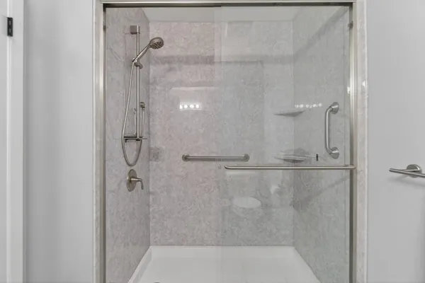 $183,000 | 2786 Walden Woods Boulevard, Jackson, MI 49201