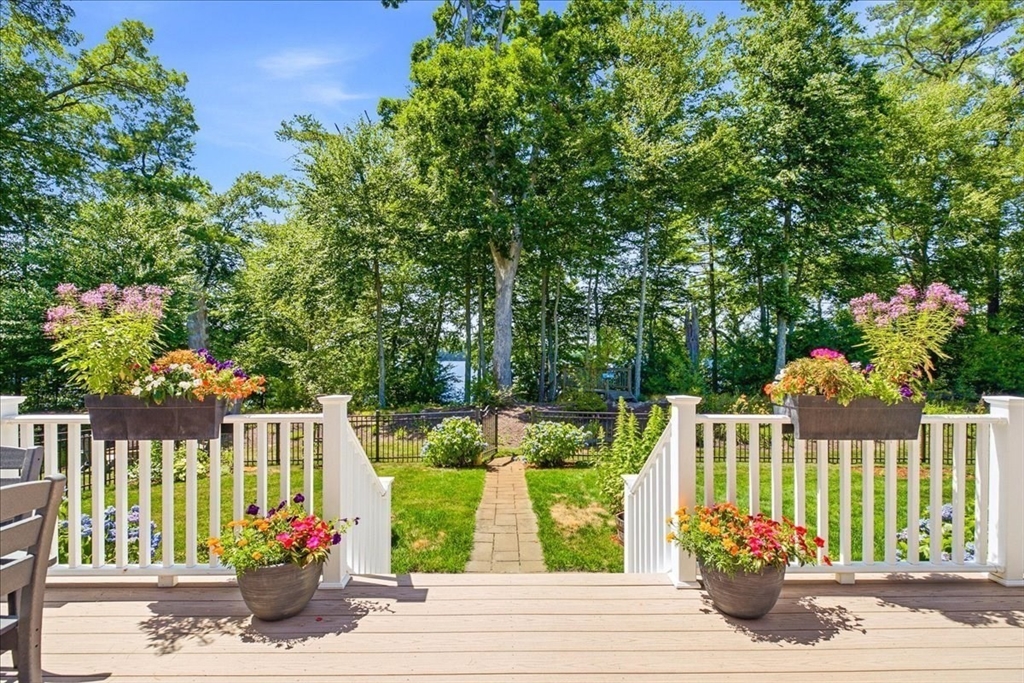 7 Heron Road Halifax, MA 02338 - Photo 26 of 42