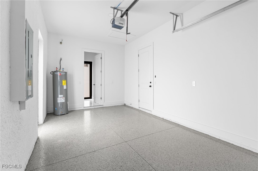 2603 3rd Street Southwest Lehigh Acres, FL 33976 - Photo 19 of 28 a view of an empty room