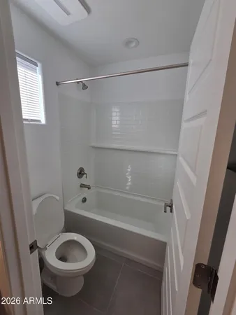 $1,995 | 25233 North 141st Avenue, Surprise, AZ 85387