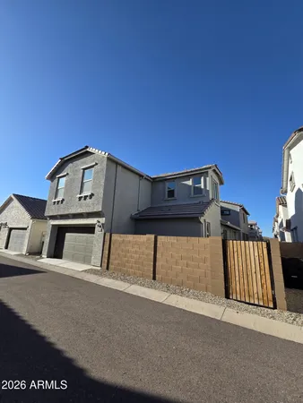 $1,995 | 25233 North 141st Avenue, Surprise, AZ 85387