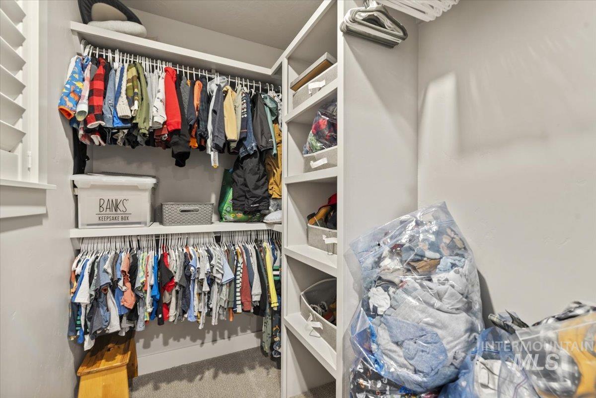 2616 West Neff Street Boise, ID 83702 - Photo 27 of 36 Walk in closet featuring carpet
