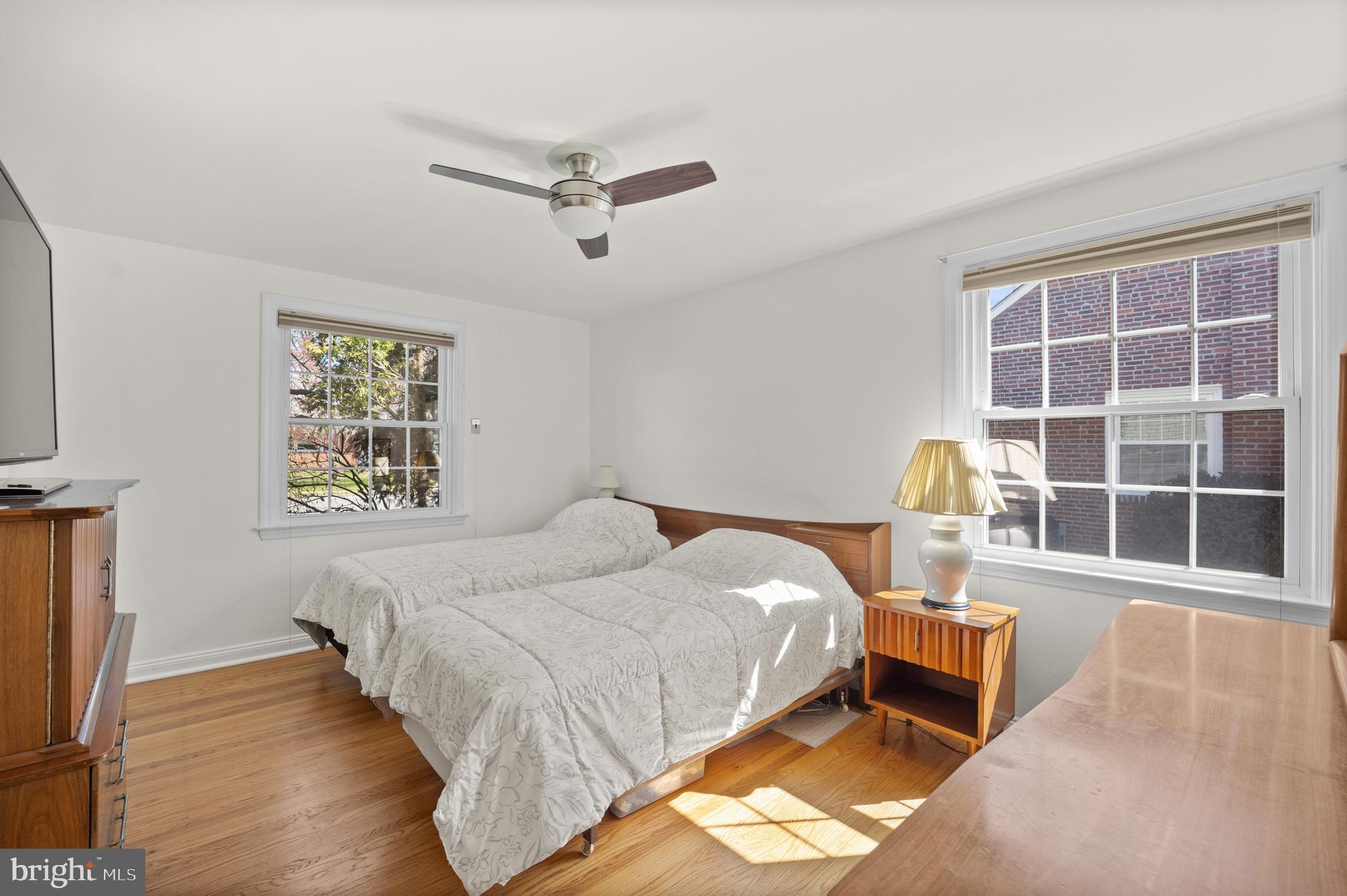 428 Kent Road Springfield, PA 19064 - Photo 15 of 33 1st floor bedrooom