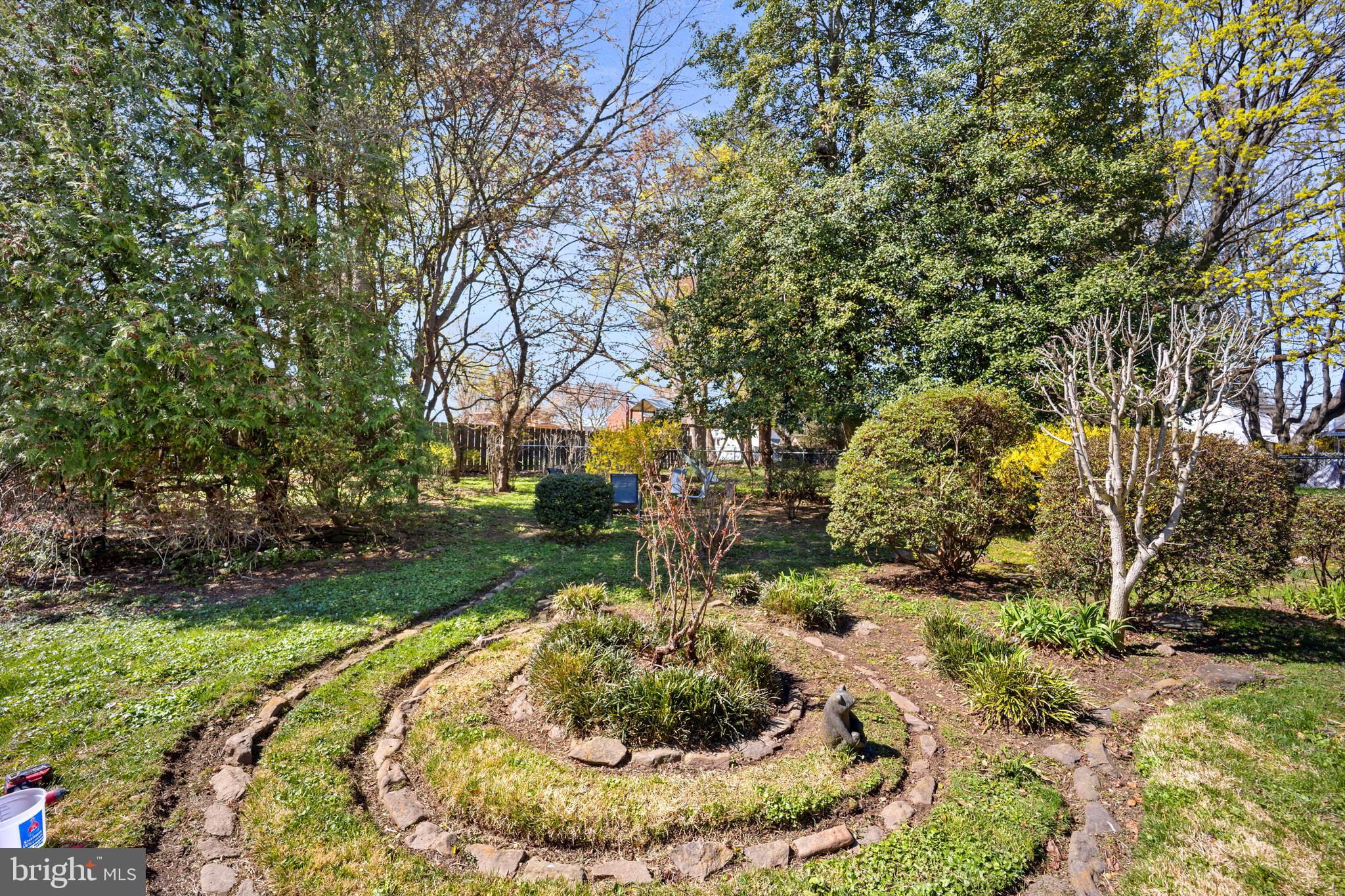 428 Kent Road Springfield, PA 19064 - Photo 32 of 33 Backyard landscaping