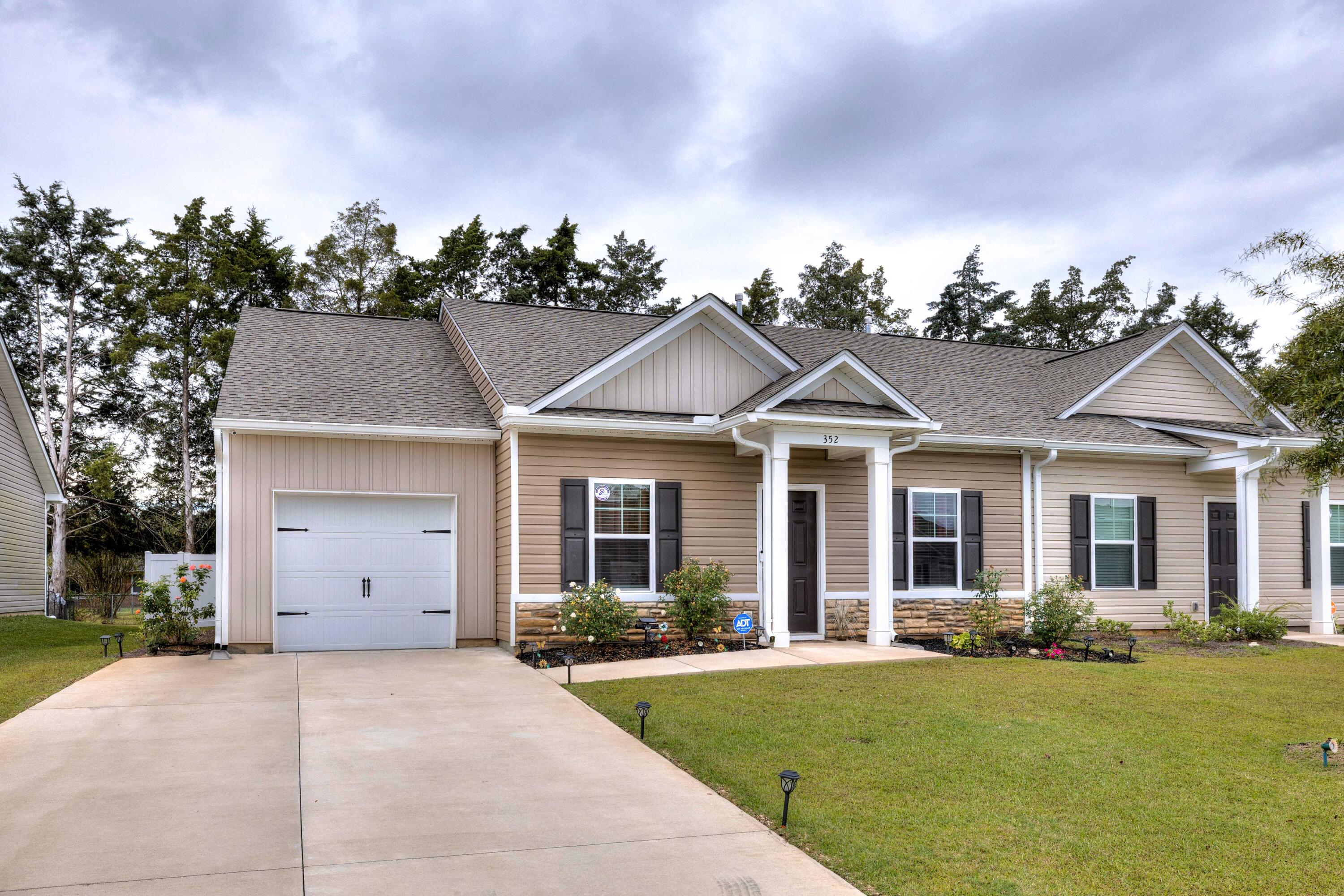 352 Conifer Street Sumter, SC 29154 - Photo 3 of 28 Gallery Image 3