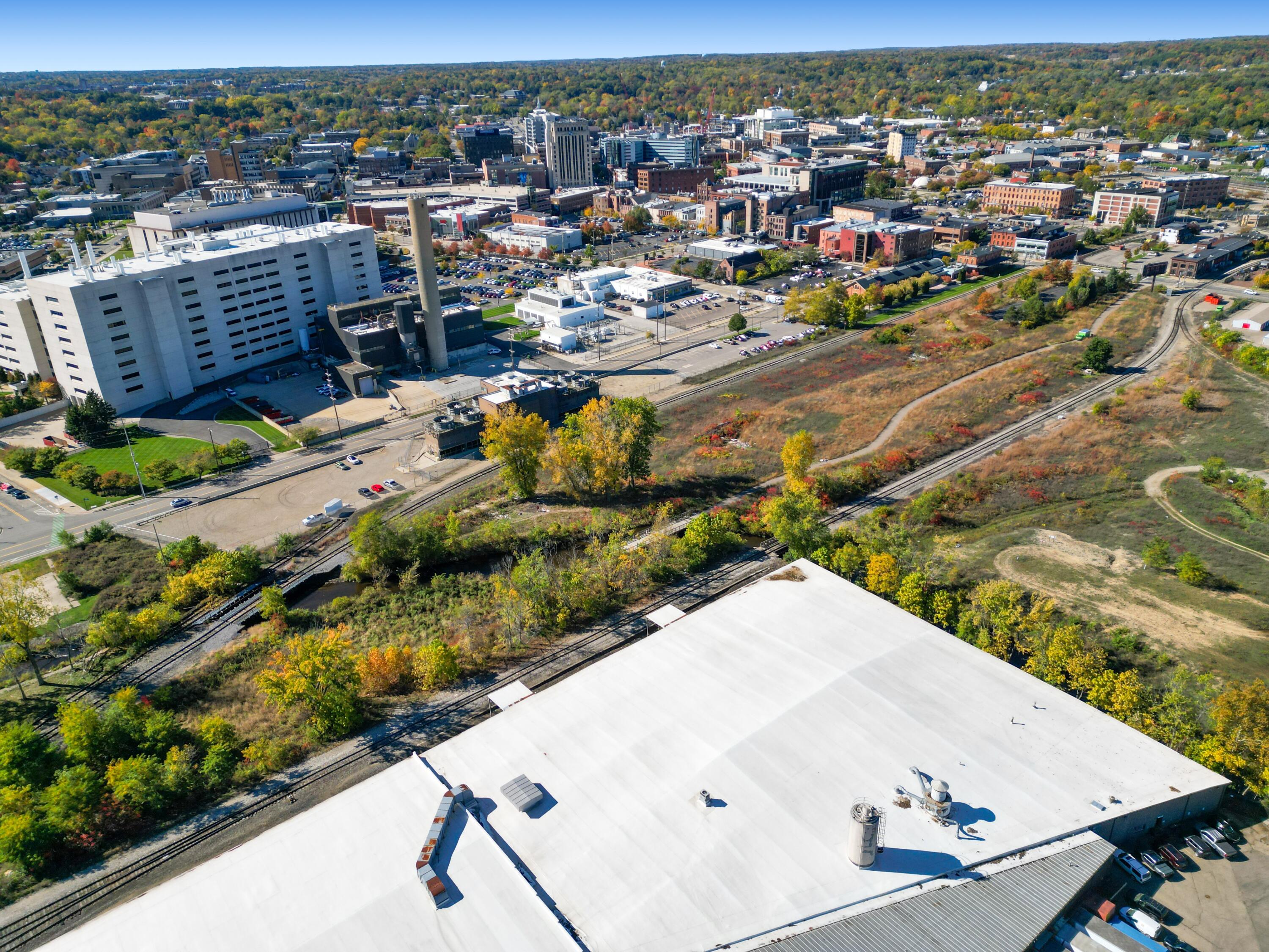 426 East Michigan Avenue Kalamazoo, MI 49001 - Photo 4 of 6 DJI_0378