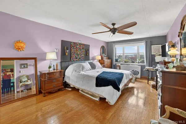$550,000 | 1376 Midland Avenue, Unit 810, Bronxville, NY 10708