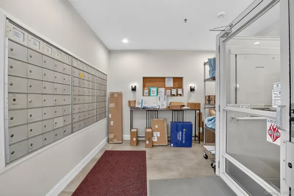 $550,000 | 1376 Midland Avenue, Unit 810, Bronxville, NY 10708