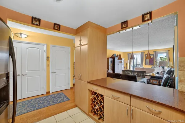 $550,000 | 1376 Midland Avenue, Unit 810, Bronxville, NY 10708
