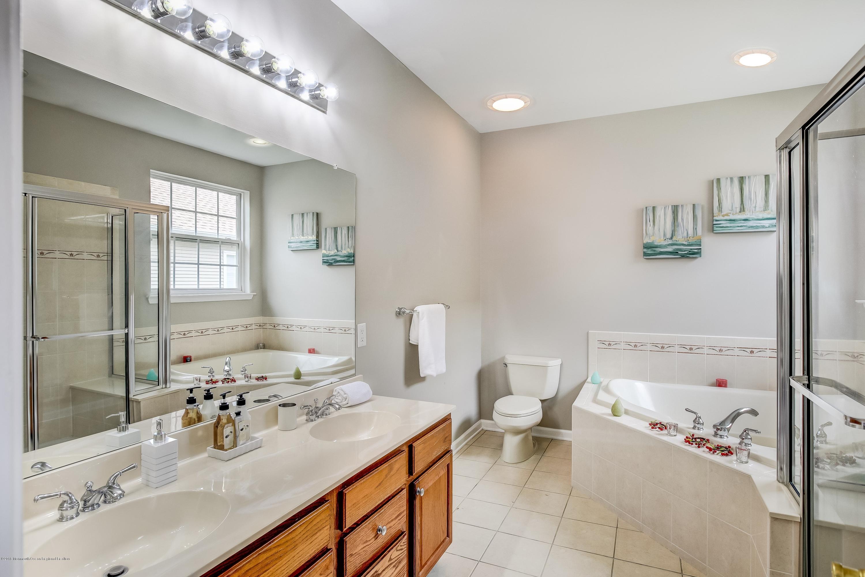 26 Shady Stream Road Barnegat, NJ 08005 - Photo 15 of 22 MASTER BATHROOM