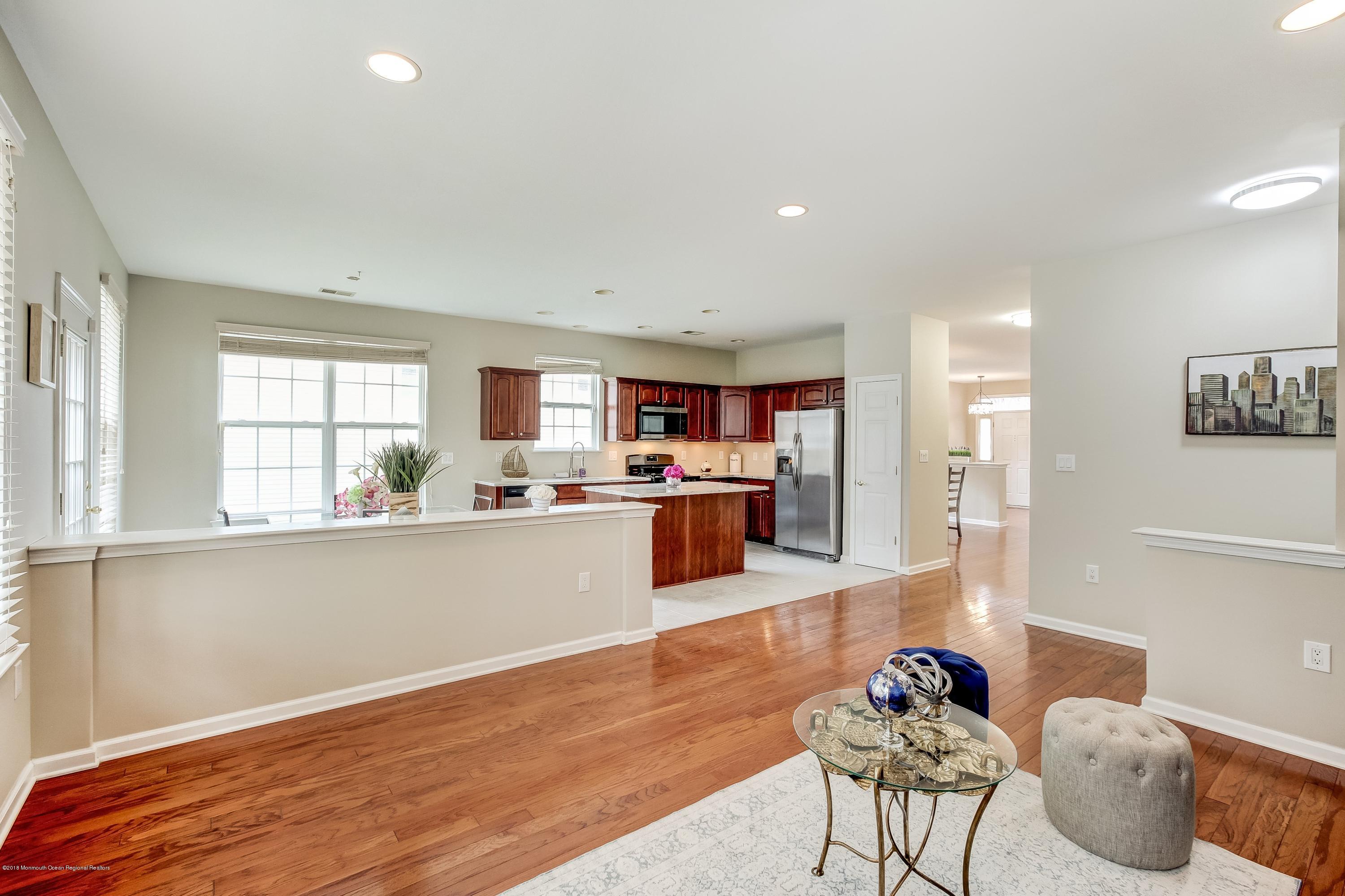26 Shady Stream Road Barnegat, NJ 08005 - Photo 10 of 22 011_48594258