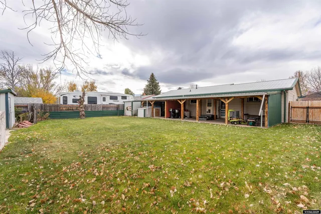 $299,000 | 217 South Windriver Drive, Douglas, WY 82633