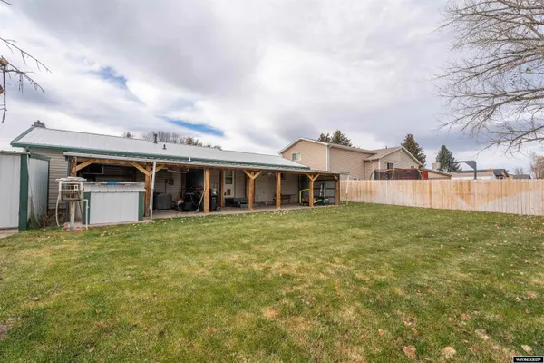 $289,000 | 217 South Windriver Drive, Douglas, WY 82633