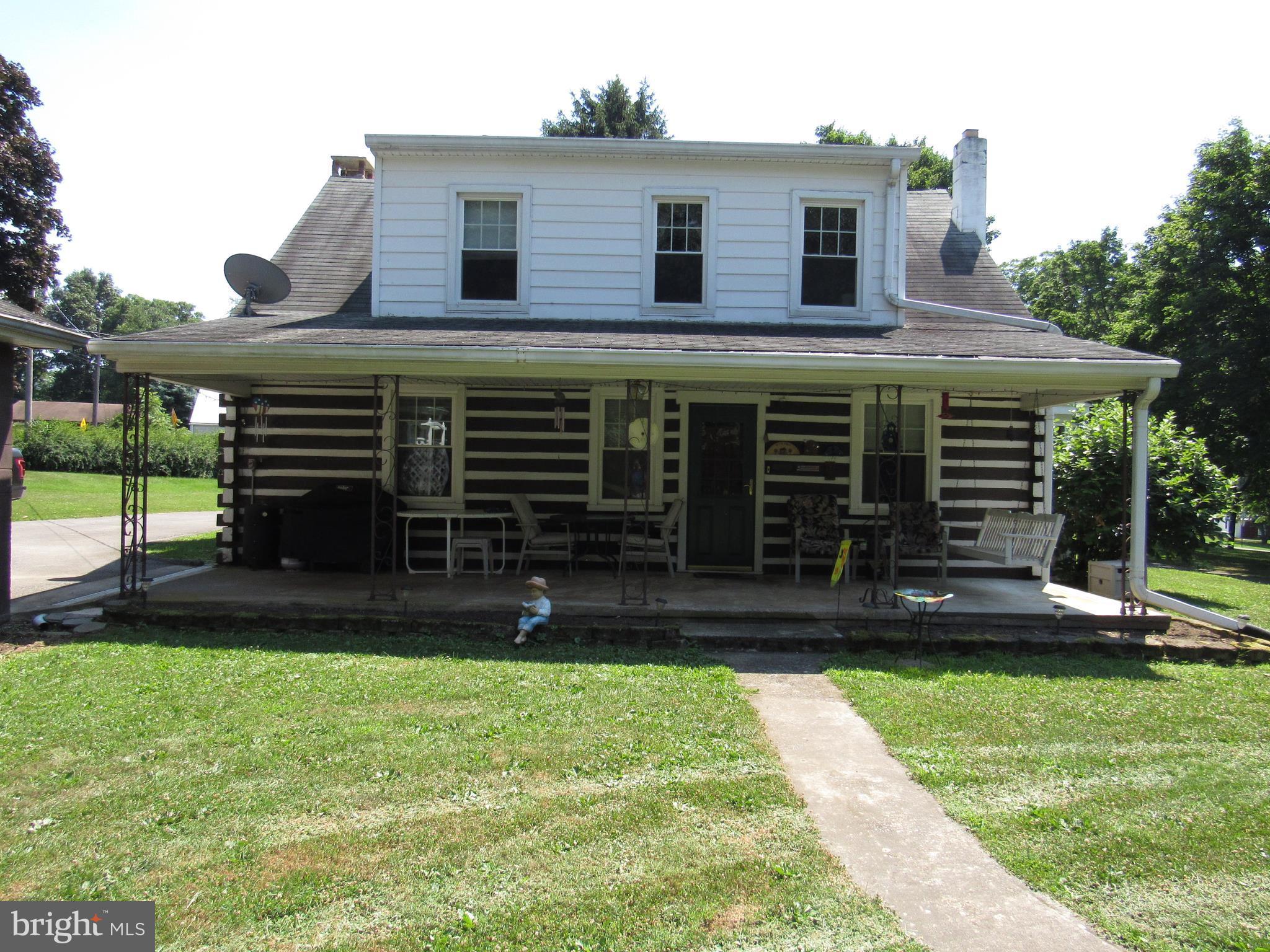 13206 Edgemont Road Smithsburg, MD 21783 - Photo 2 of 29 Exterior (Rear)